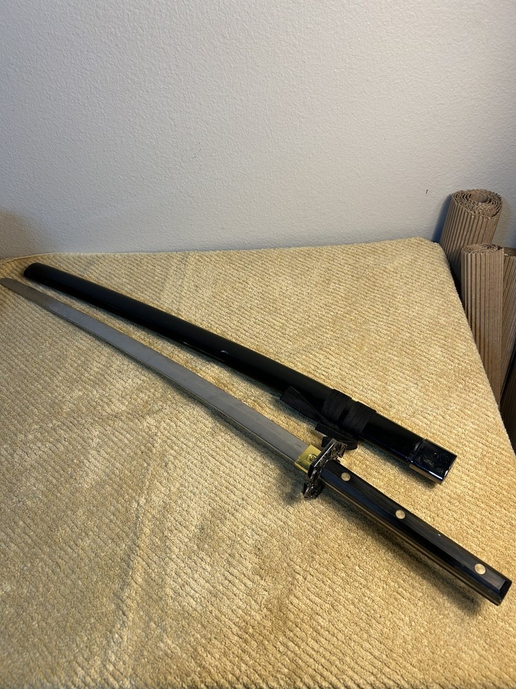 Sharp Battle Ready Japanese Samurai Ninja Sword