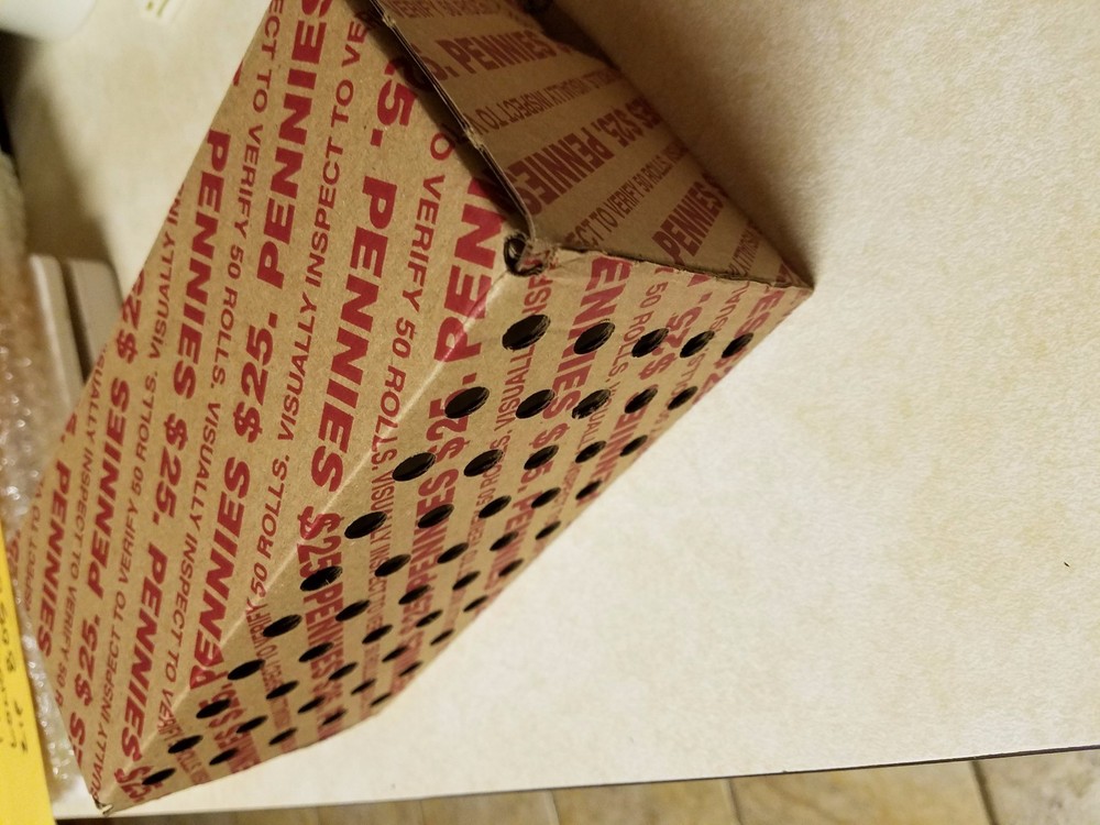 100 Empty Authentic Bank Boxes for Dollars. Good Condition, Collectible Item
