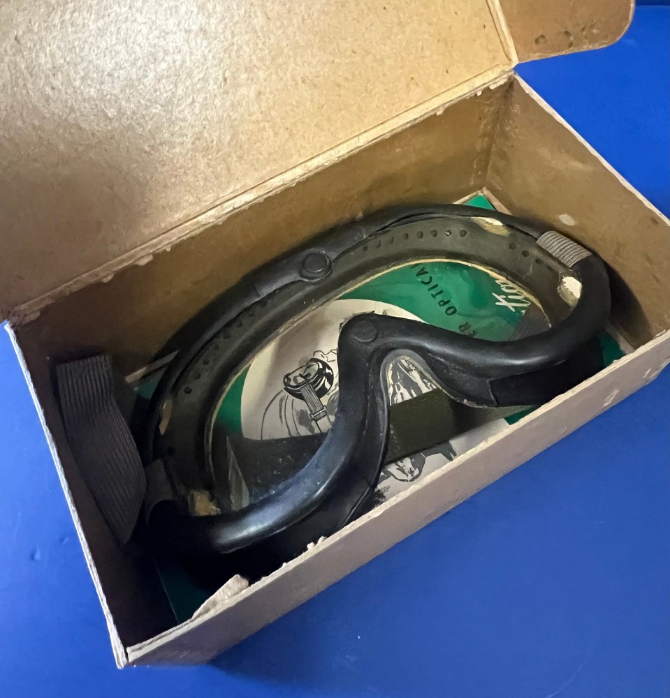 US ARMY AIR FORCES TYPE B-8 FLYING GOGGLES- BOXED