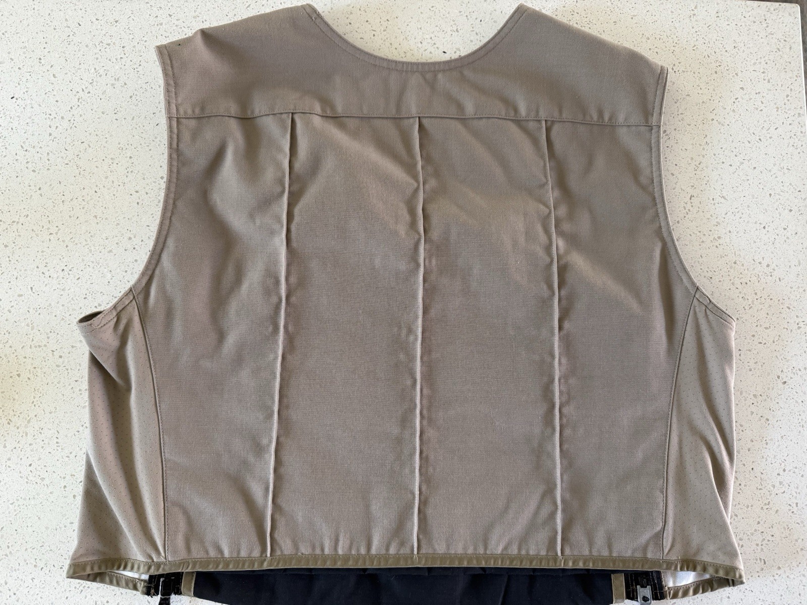 Blauer Silver Tan Outer Carrier