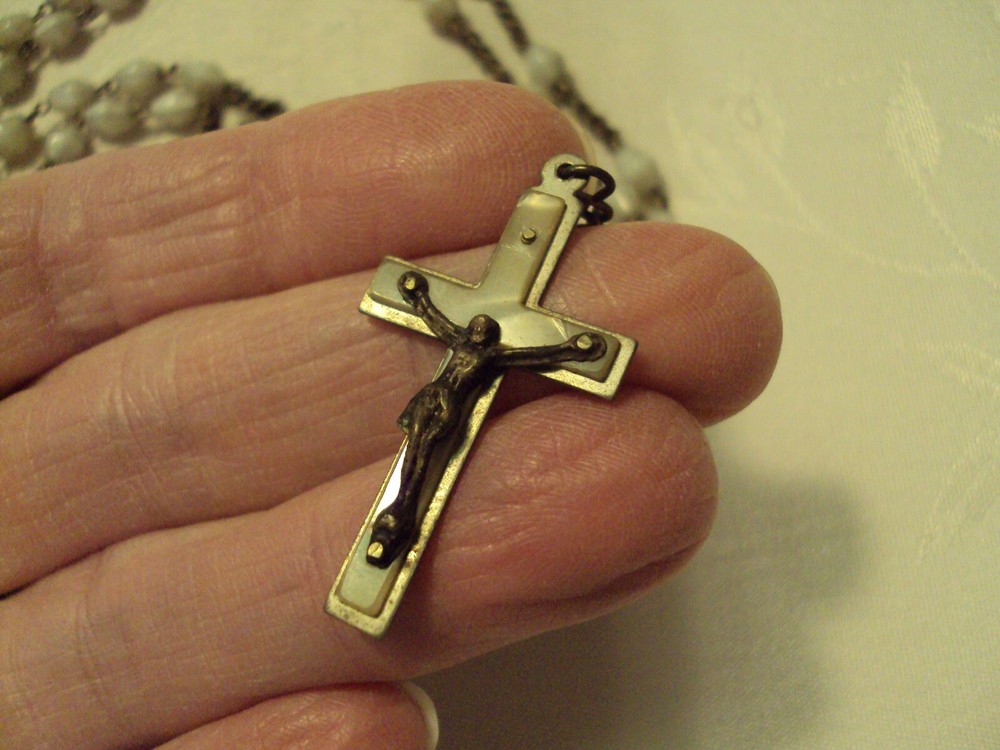 VINTAGE GLASS BEADED ROSARY GERMANY #REL