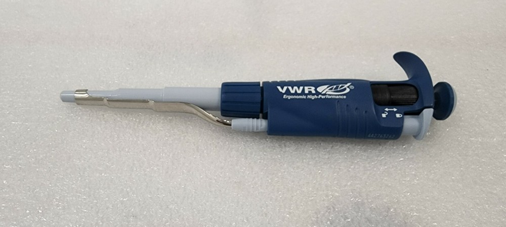 VWR 100-1000uL Single-Channel mechanical, variable volume pipette