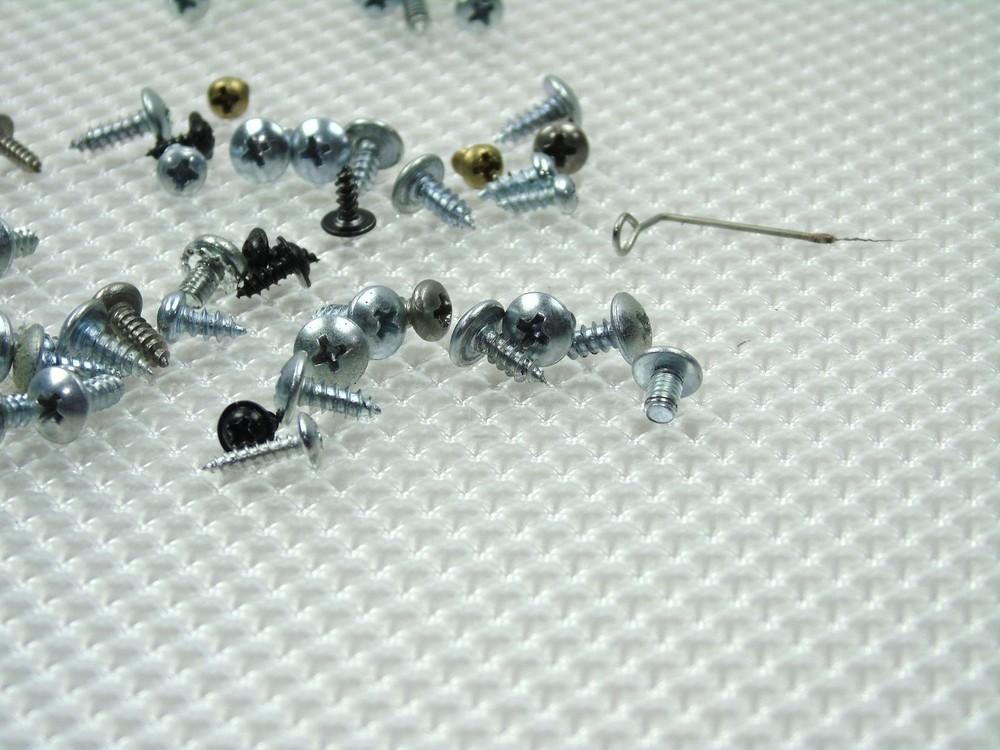 Frigidaire EFIC117-SS Ice Maker Screws Screw Set