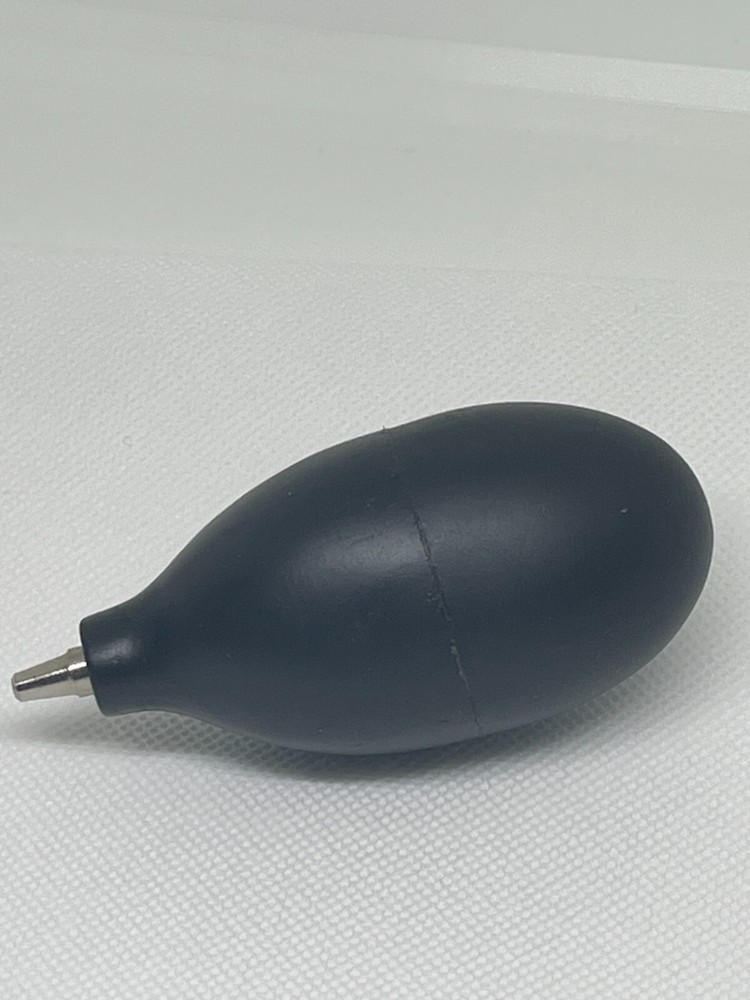 Compact Air Puffer For Watch Makers and Hobbyists Handy Compact Size