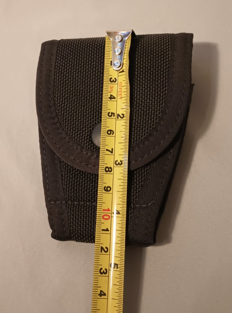 Bianchi International handcuff case