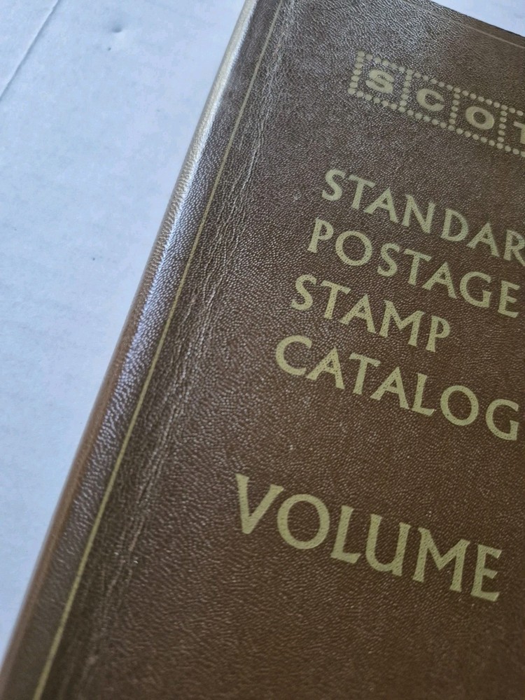 Scott Standard Postage Stamp Catalogue 1972 3 Volumes Reference Estimations