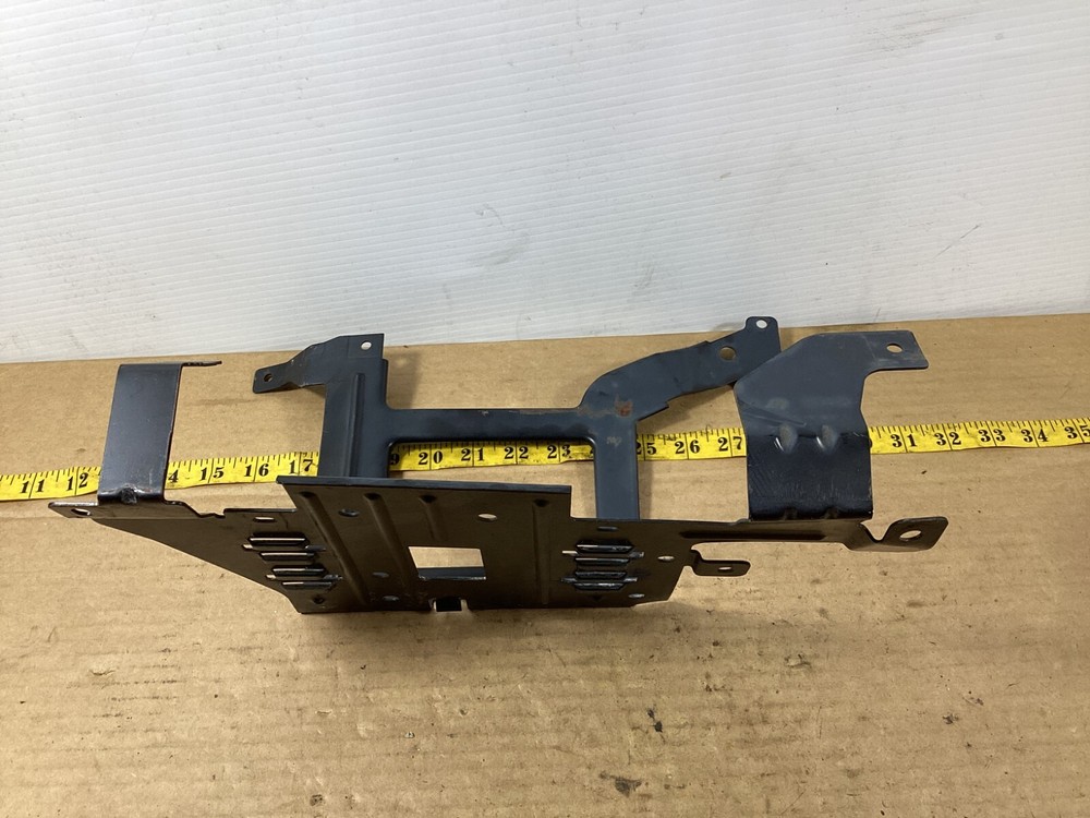2008 - 2011 BMW M3 E92 E93 AMPLIFIER AMP BRACKET 6945072 OEM .