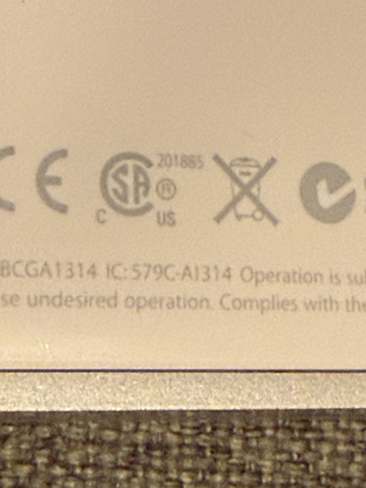 Apple A1314 & A1296 Wireless Keyboard & Mouse Combo - White NIB