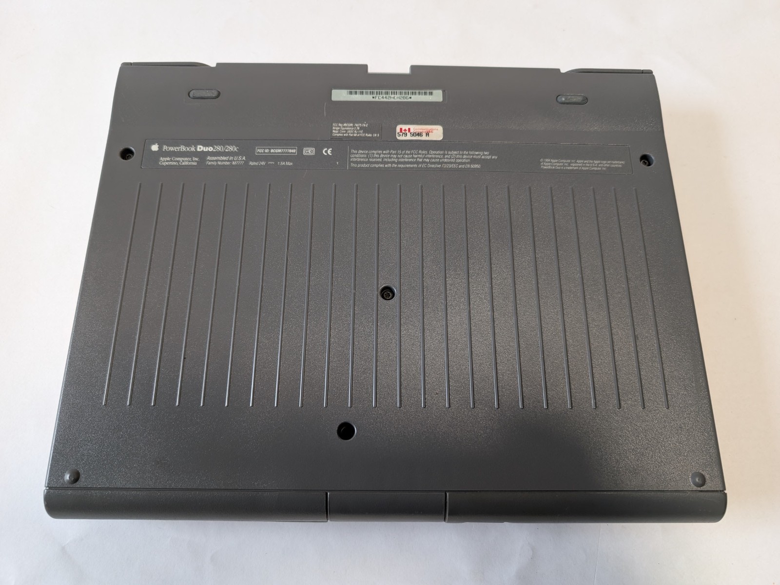 Vintage Apple PowerBook Duo 280 M7777 - UNTESTED