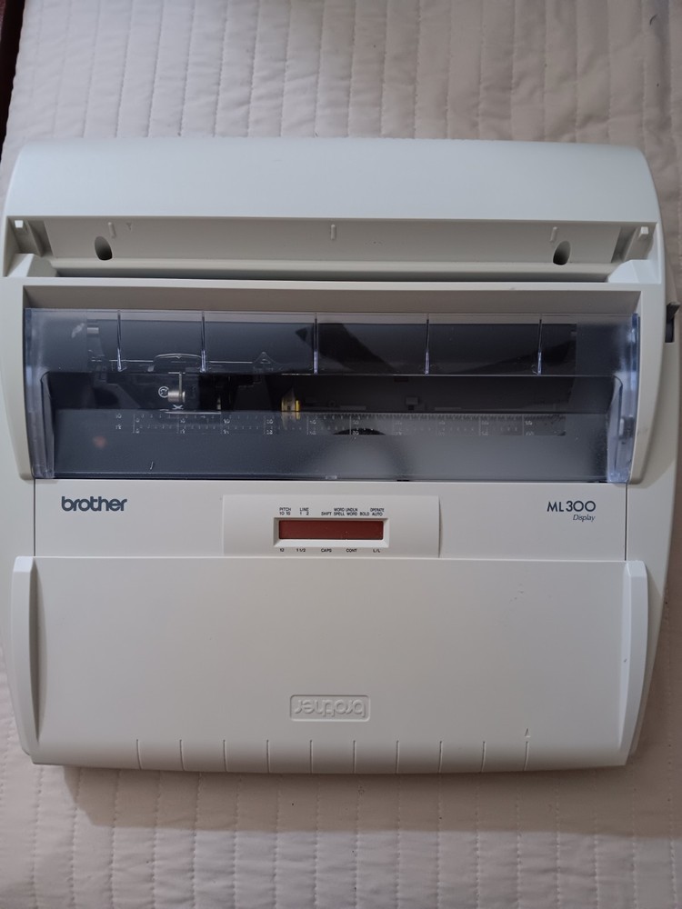 Brother ML-300 Electronic Display Typewriter