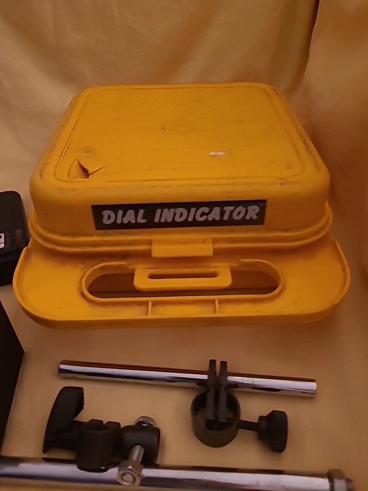 Quinn Dial Caliper And Dial Indicator