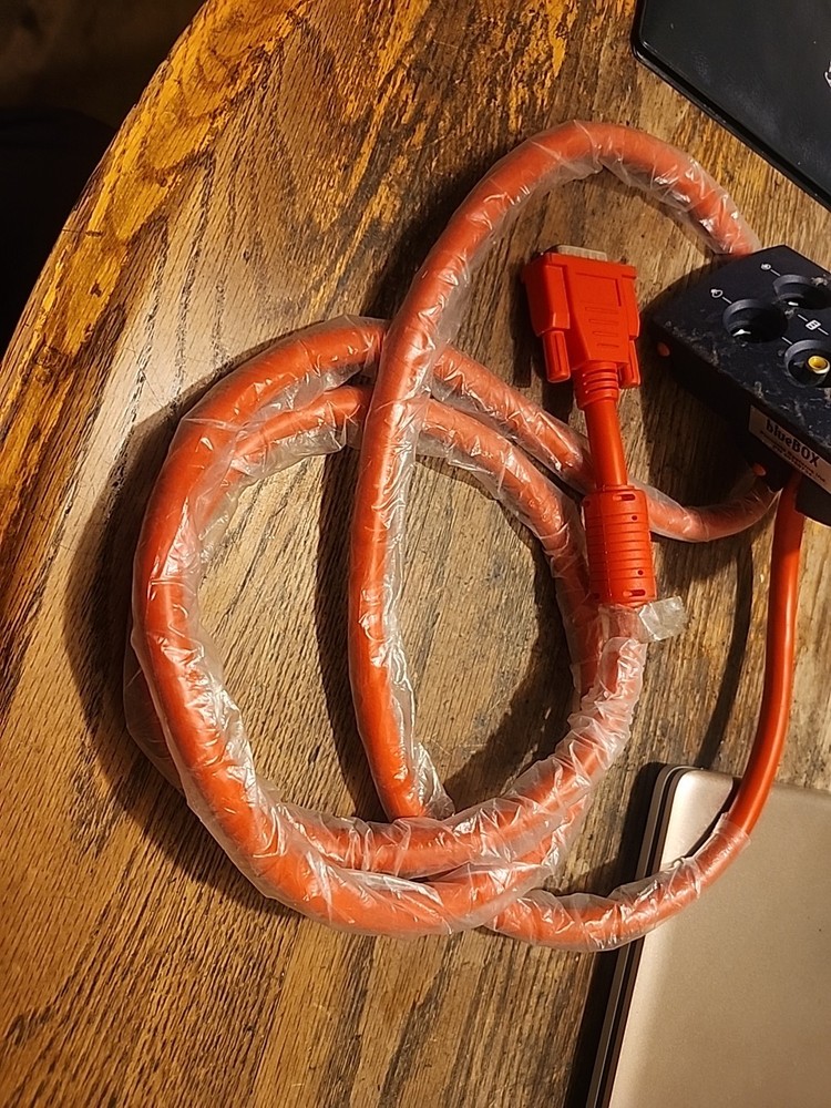 PINNACLE SYSTEMS Blue Box 40160734