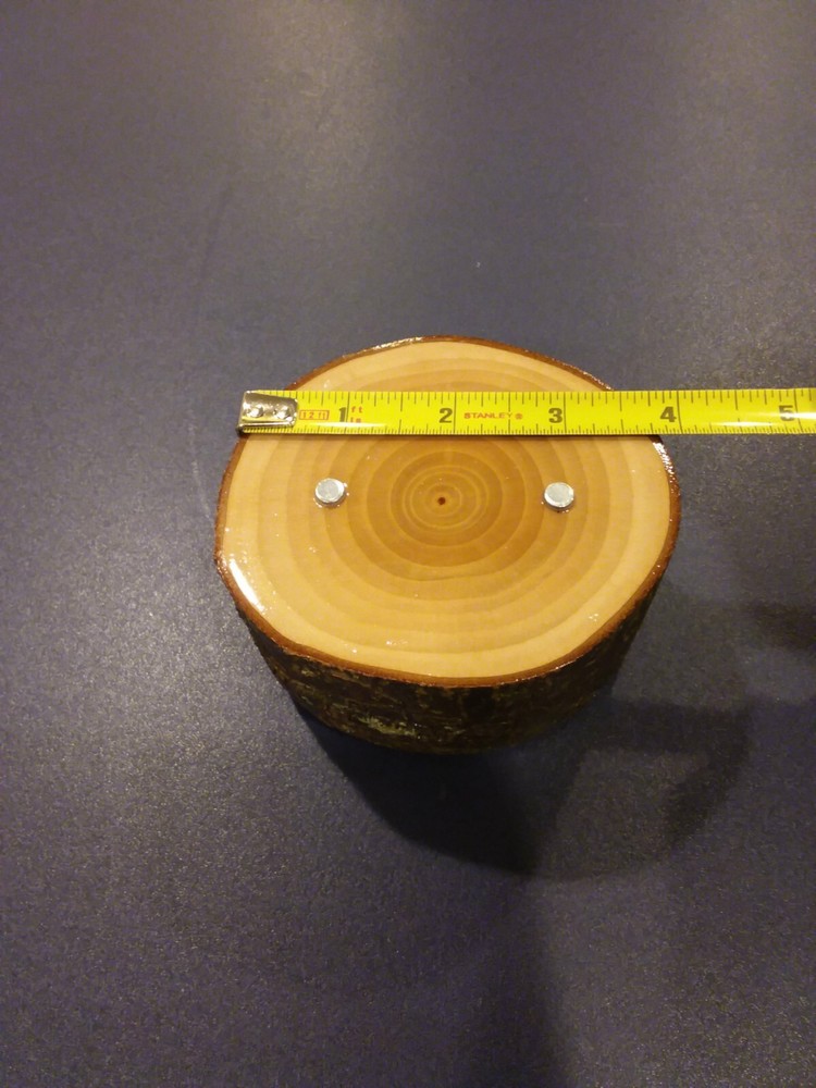 KNIFE DISPLAY STAND, SOLID PEAR WOOD