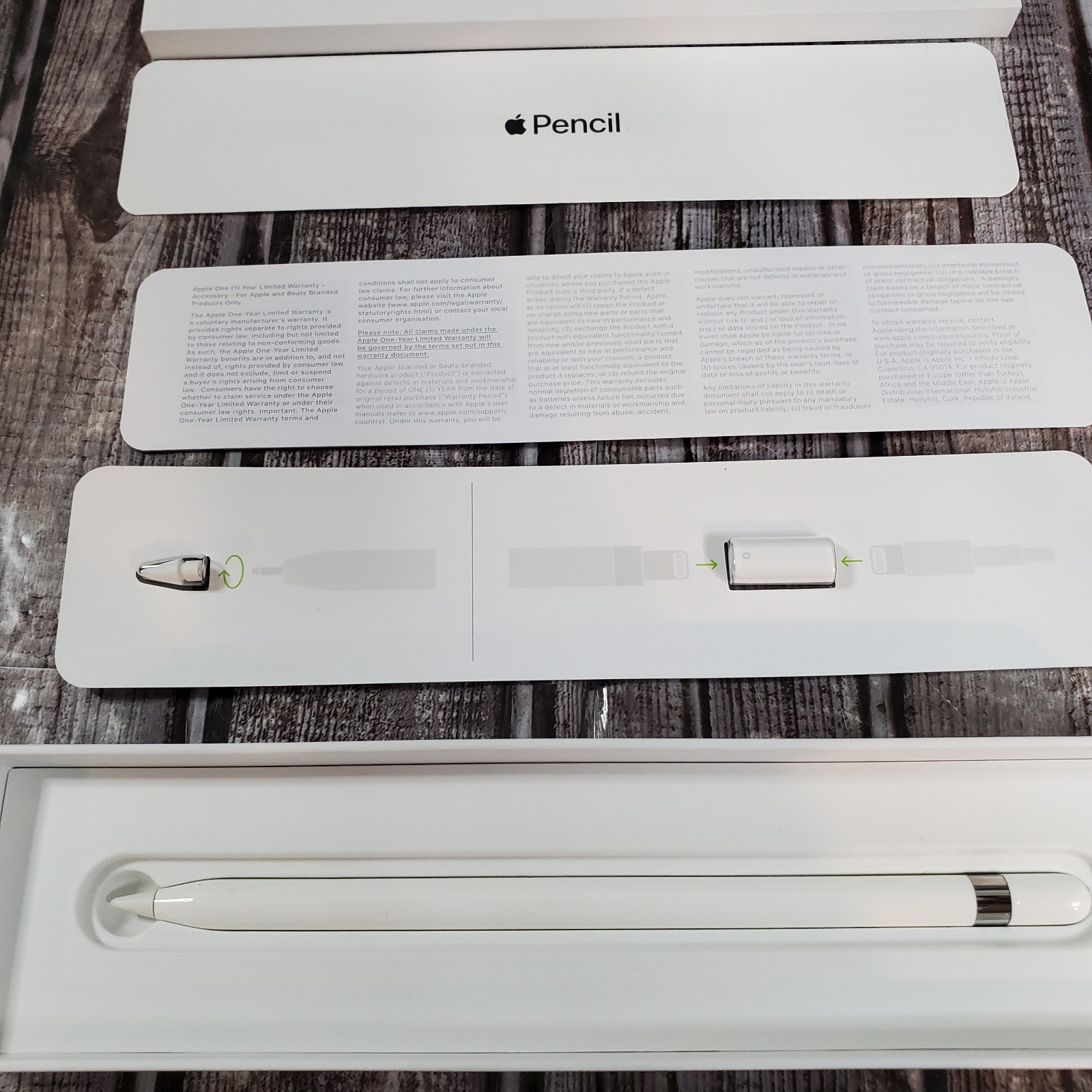 Apple Pencil 1st Generation with Lightning Adapter And Extra Tip