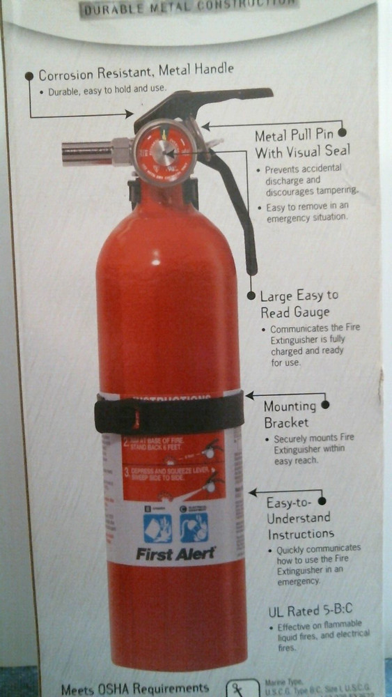 First Alert Recreational Fire Extinguisher (FE5G0) FS