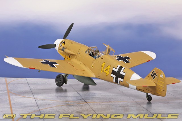Hobby Master 1:48 Bf 109F Lufwaffe 3./JG 27 Hans-Joachim Marseille Yellow 14