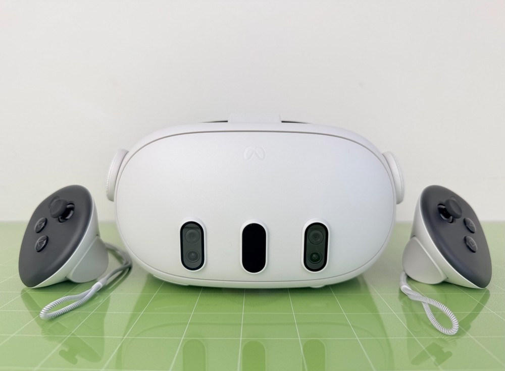 Meta Quest 3 Virtual Reality Headset - 128GB