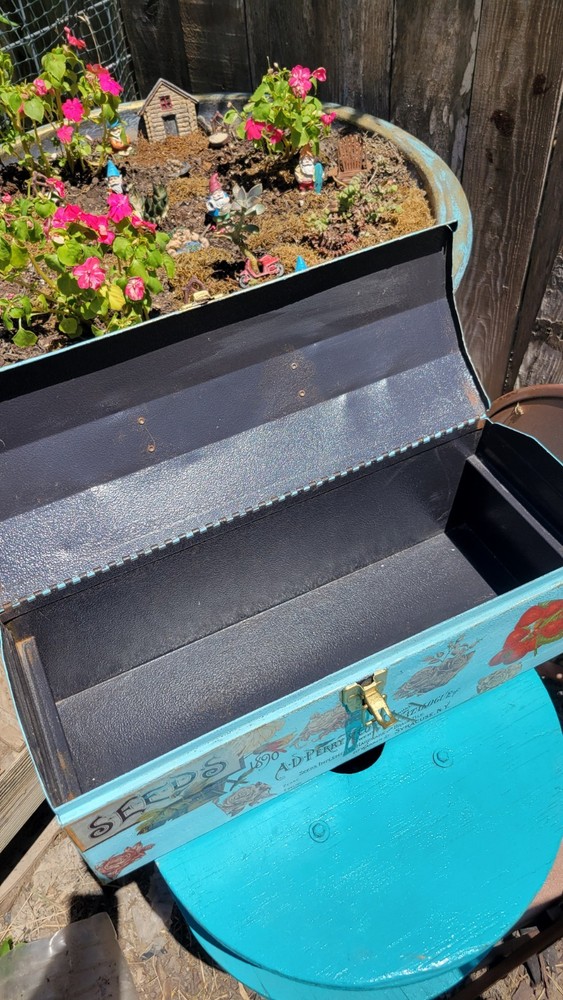 vintage tool box metal
