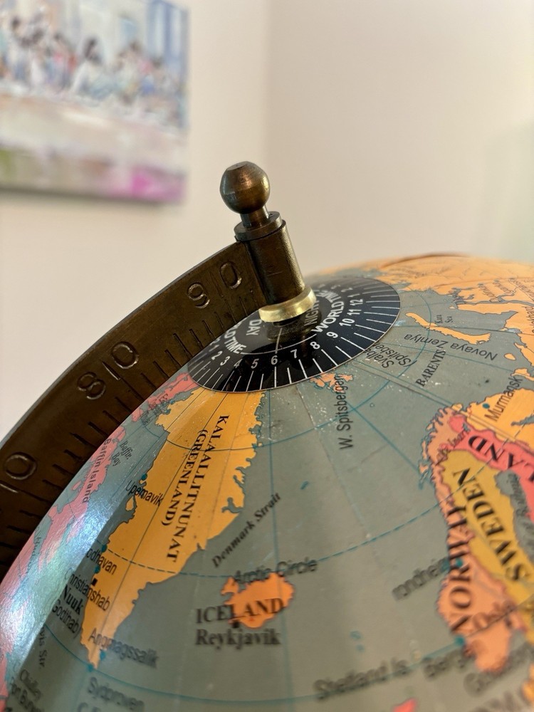Vintage Philips Challenge Globe 1960’s