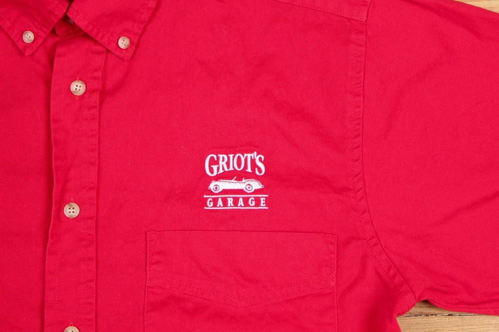 Griot's Garage Shirt Men Medium Red Employee Uniform Button Down