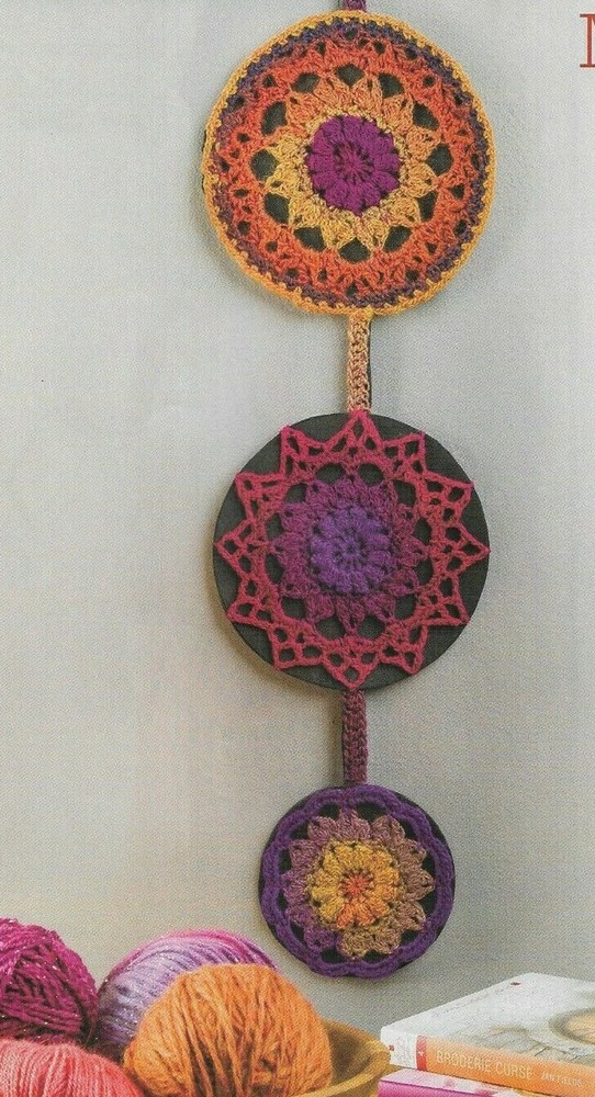 MEDALLION WALL HANGING 27" HOME DECOR CROCHET PATTERN INSTRUCTIONS