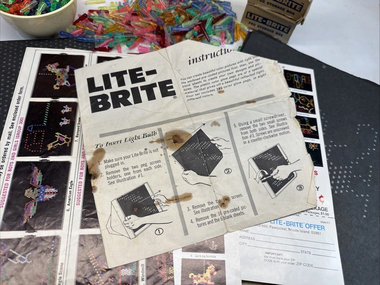 Lite Brite Vintage 1970s Milton Bradley Toy Sheets & Pegs Picture Refills