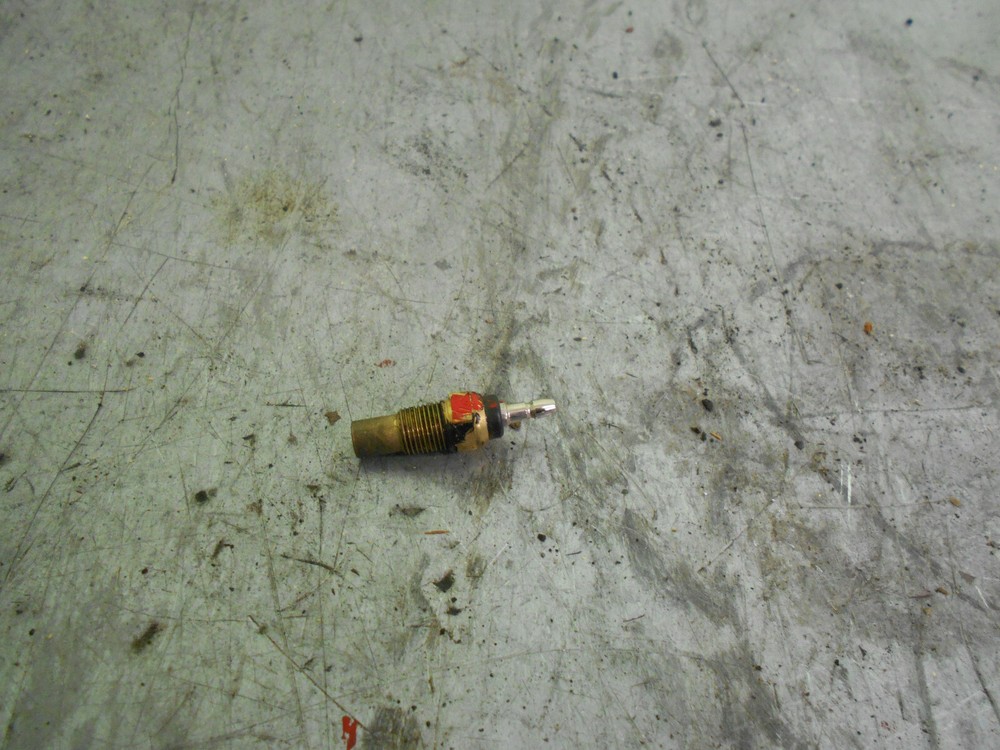 honda cbr  900rrv   temperature  switch