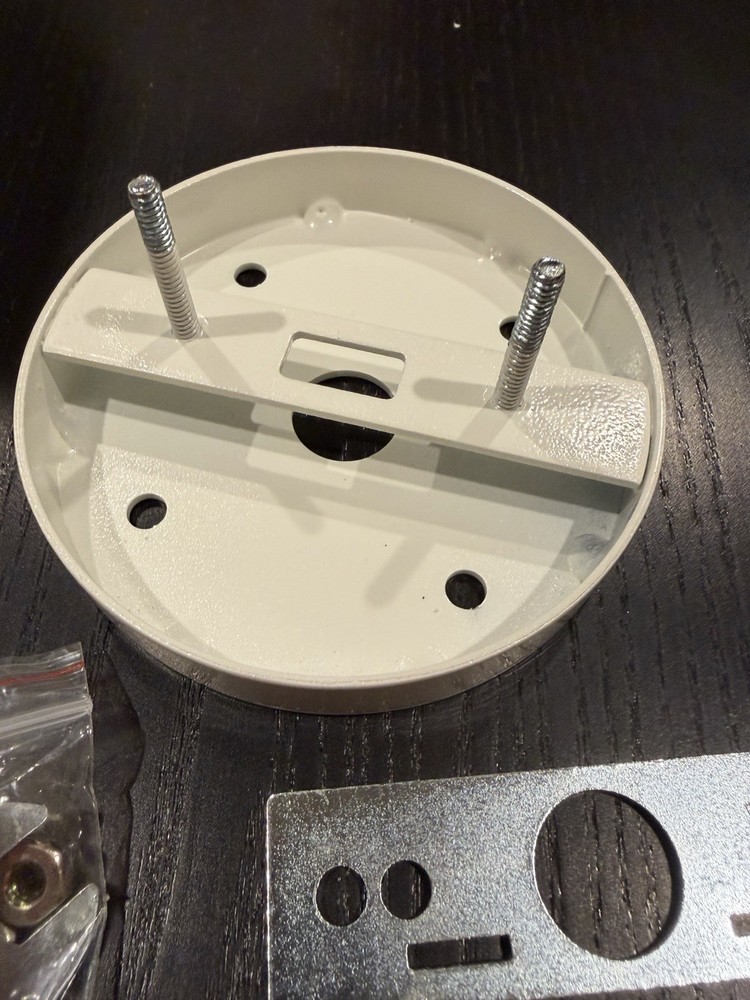 OnQ Apple Watch Security Bracket Adaptor Base (Large) 16425-KIT-ADP02