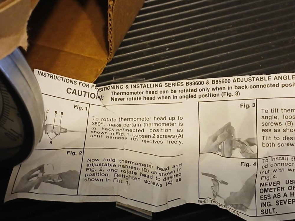 Trerice B8560603 Adjustable Angle Bimetal Thermometer