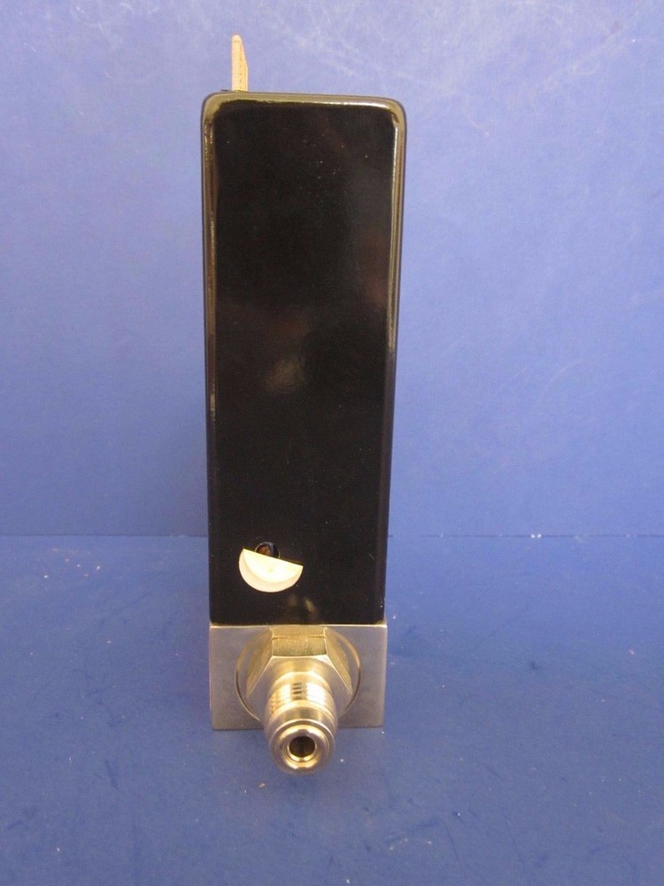 UNIT MFC Mass Flow Controller UFC-1000A, 50 SCCM, SiH2Cl2, Used