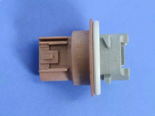 Genuine Mopar Park And Turn Signal Socket 68030801AA