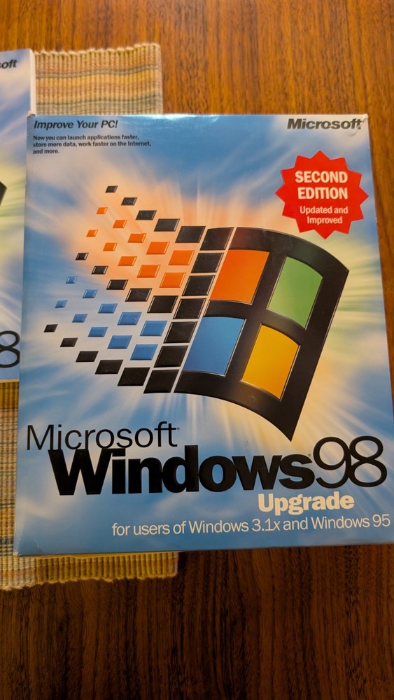 Microsoft Windows 98 Upgrade Second Edition Vintage - CD and Key Code