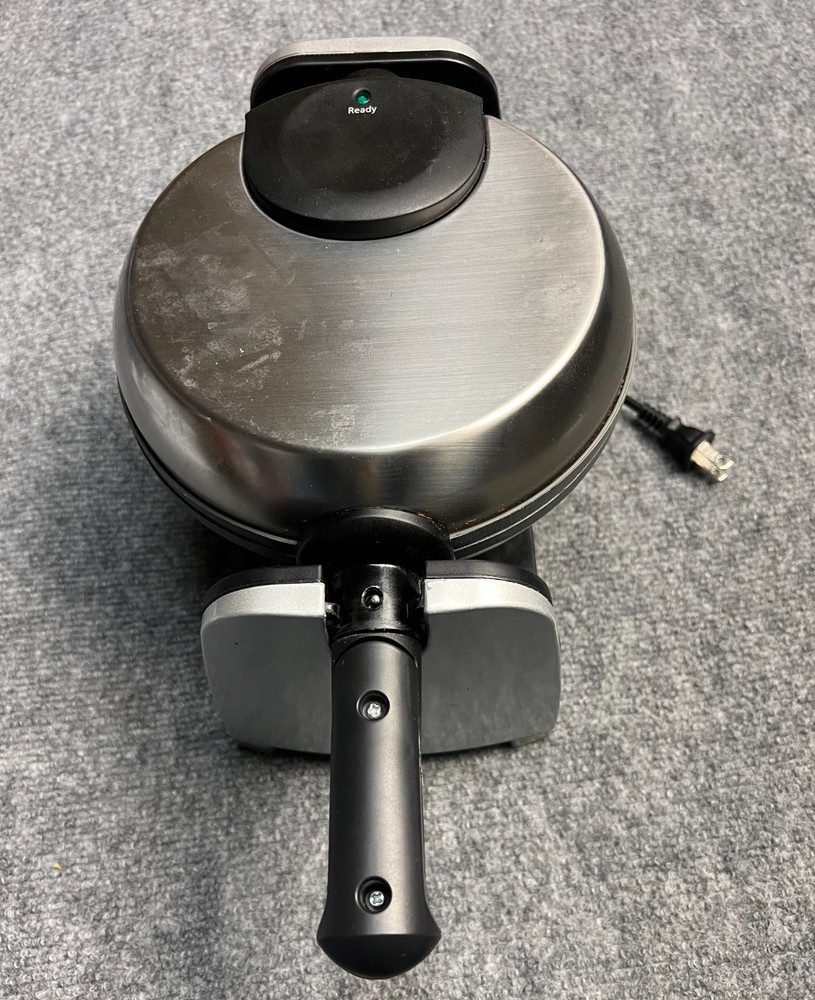 Oster Flip Belgian Waffle Maker/ CKSTWF1F-DM