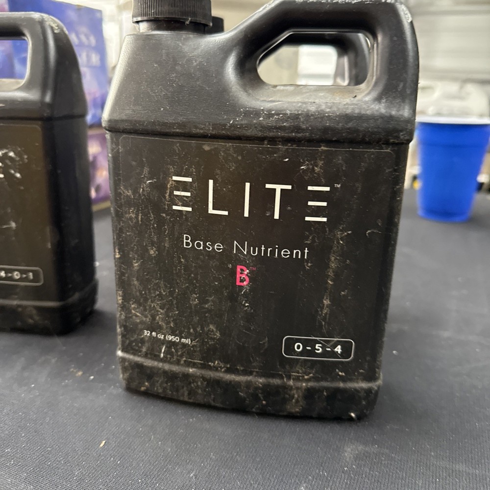 Elite  Base Nutrient B 32 Oz  0-5-4