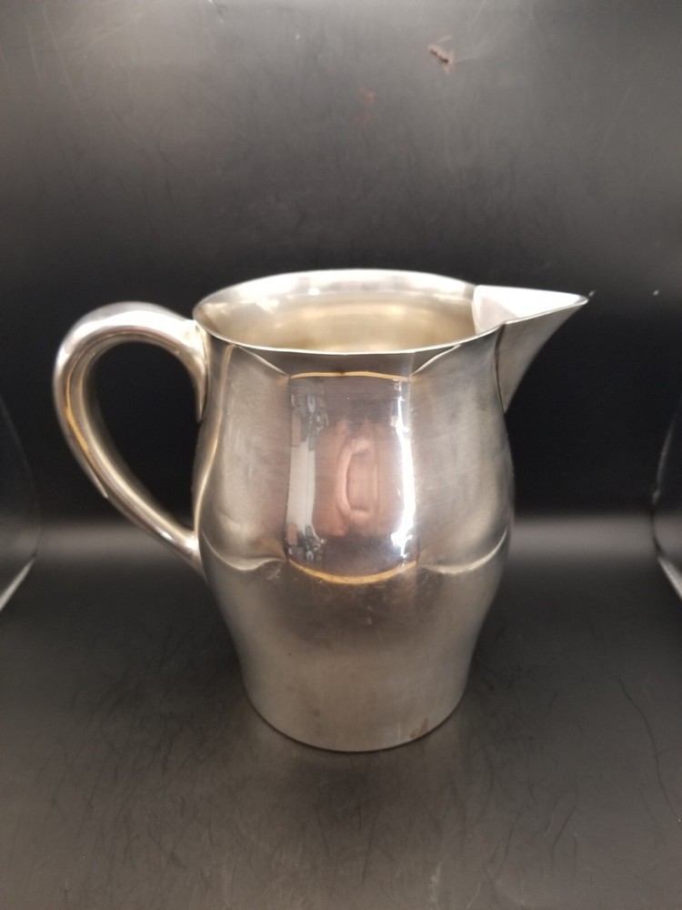 Vintage Reed & Barton Pitcher 5660 Silverplate 7 1/2 tall