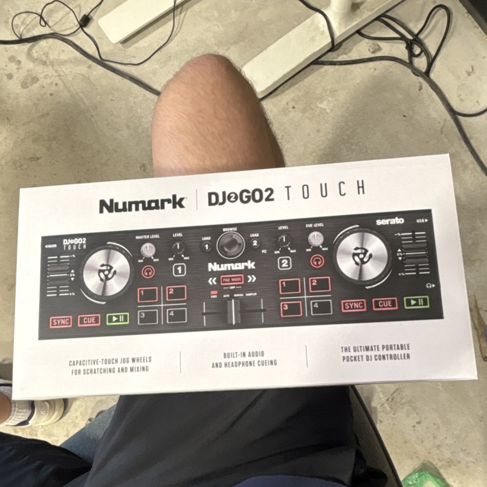Numark DJ2GO2 Touch Portable Double Deck Controller Touch Jog Wheels Software