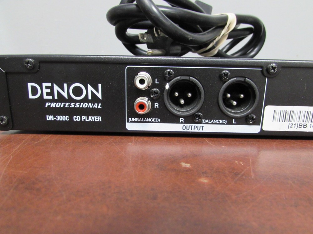 DENON PROFESSIONAL DN-300C CD PLAYER (13F)