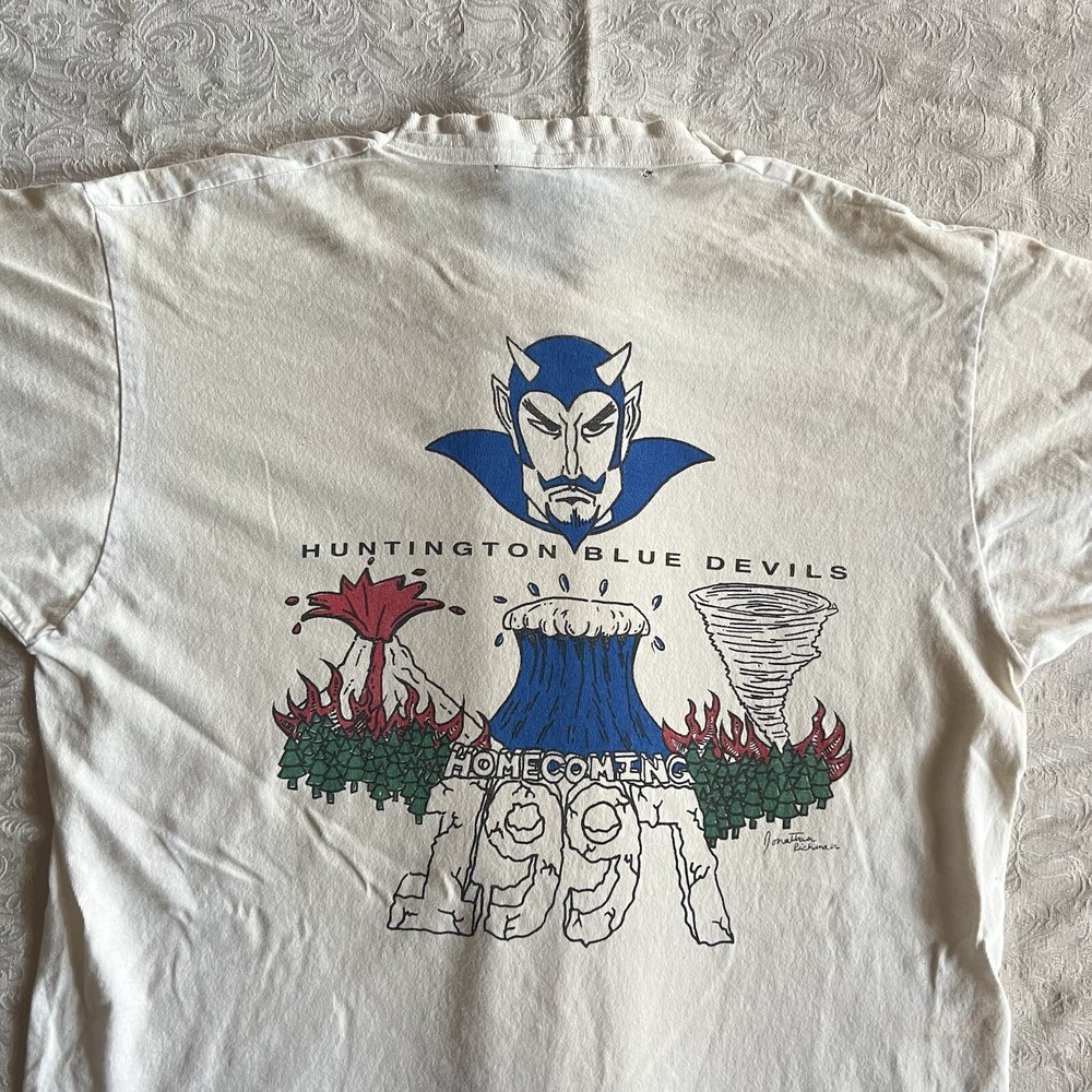 Vintage 90s Huntington Blue Devils L Tee
