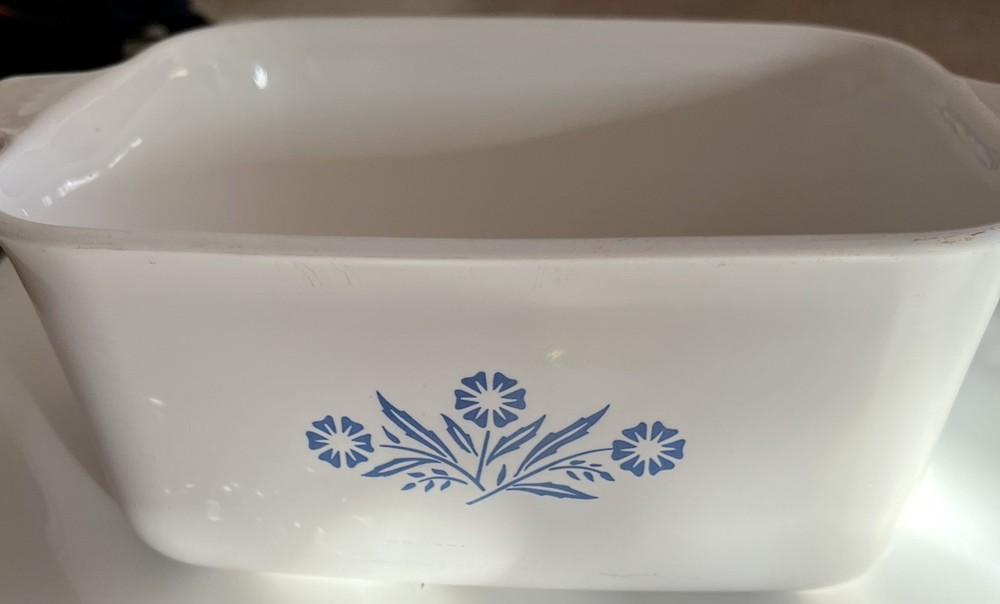 Vintage Corning Ware P-4-B Casserole Dish (No Lid)