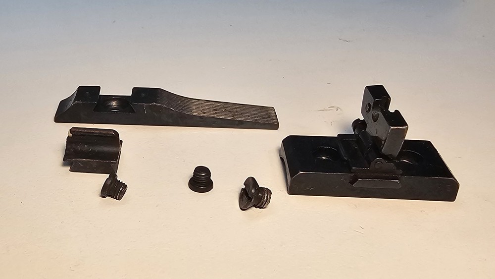T/C Thompson Center System 1 Inline Muzzleloader Sight Set W/ Screws (A)