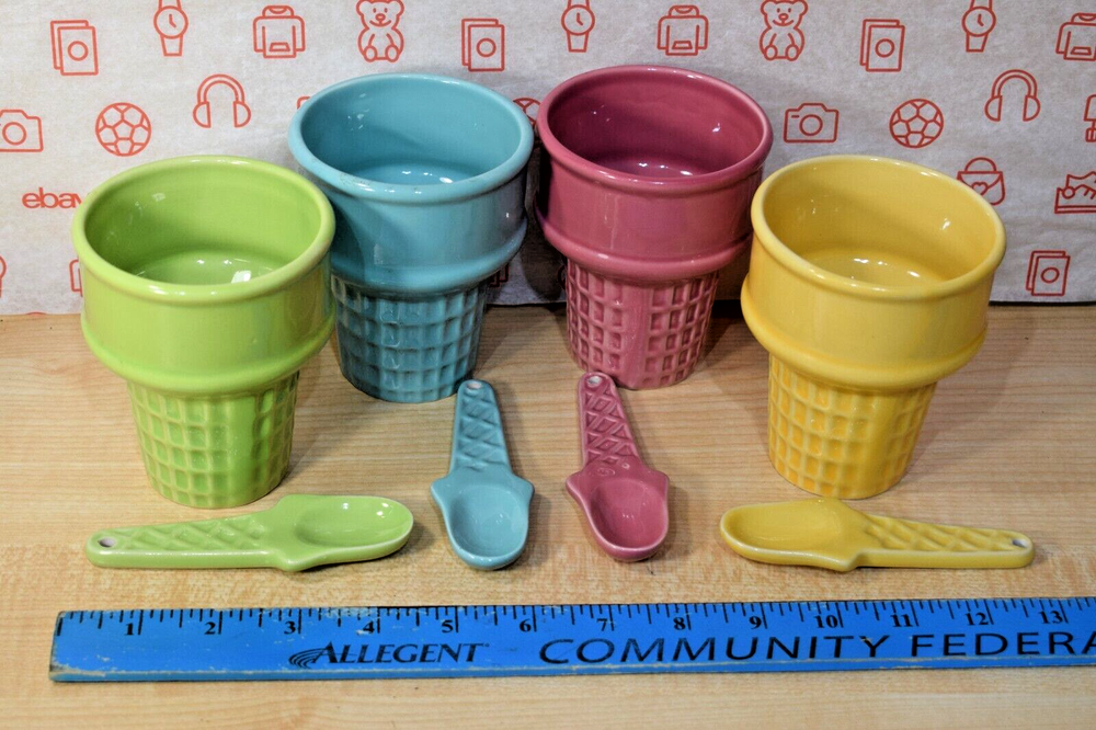 Ceramic Ice Cream Cone with Spoons - Set of 4
