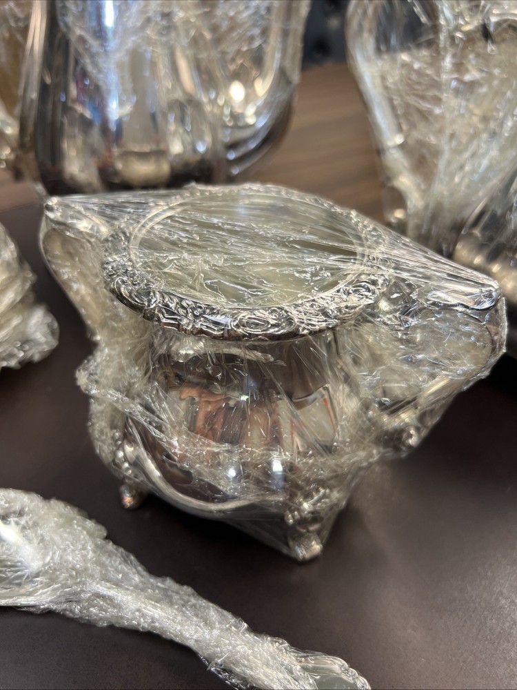 VTG Oneida Webster Wilcox Countess Silverplate Footed 4 PC Tea & Coffee Service