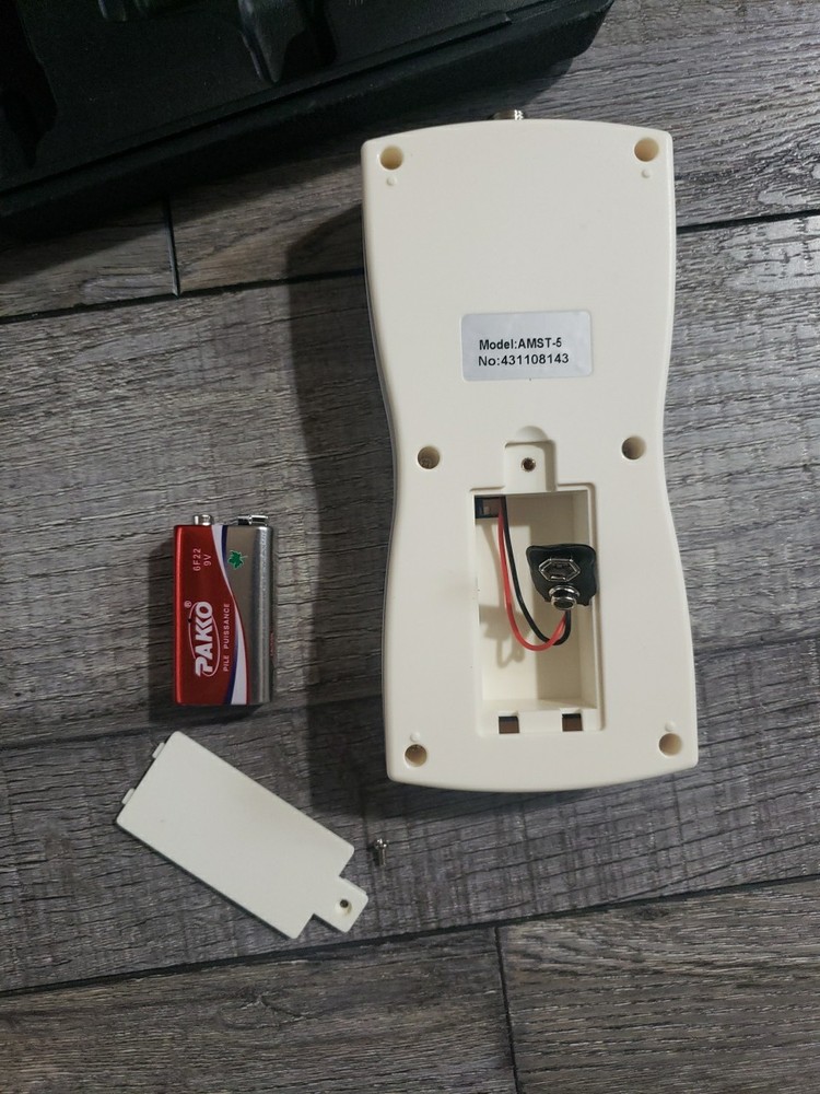 AMST-5 Handheld Gauss Meter, ±5% Accuracy