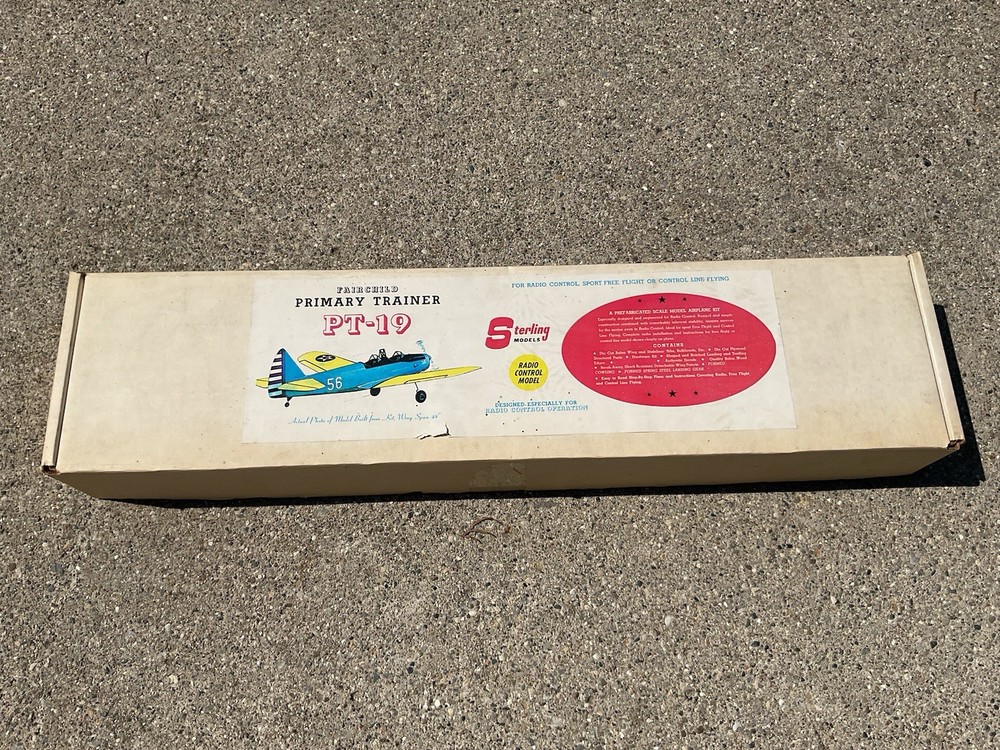 STERLING PT-19 RC AIRPLANE KIT