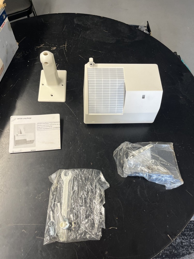 Bosch DS720i Long Range TriTech PIR Microwave Detector