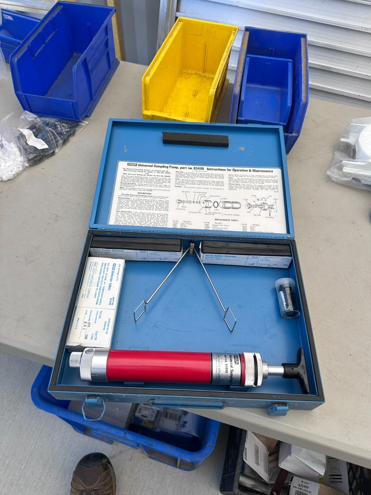 MSA 83500 Universal Testing Kit w/83499 Universal Sampling Pump