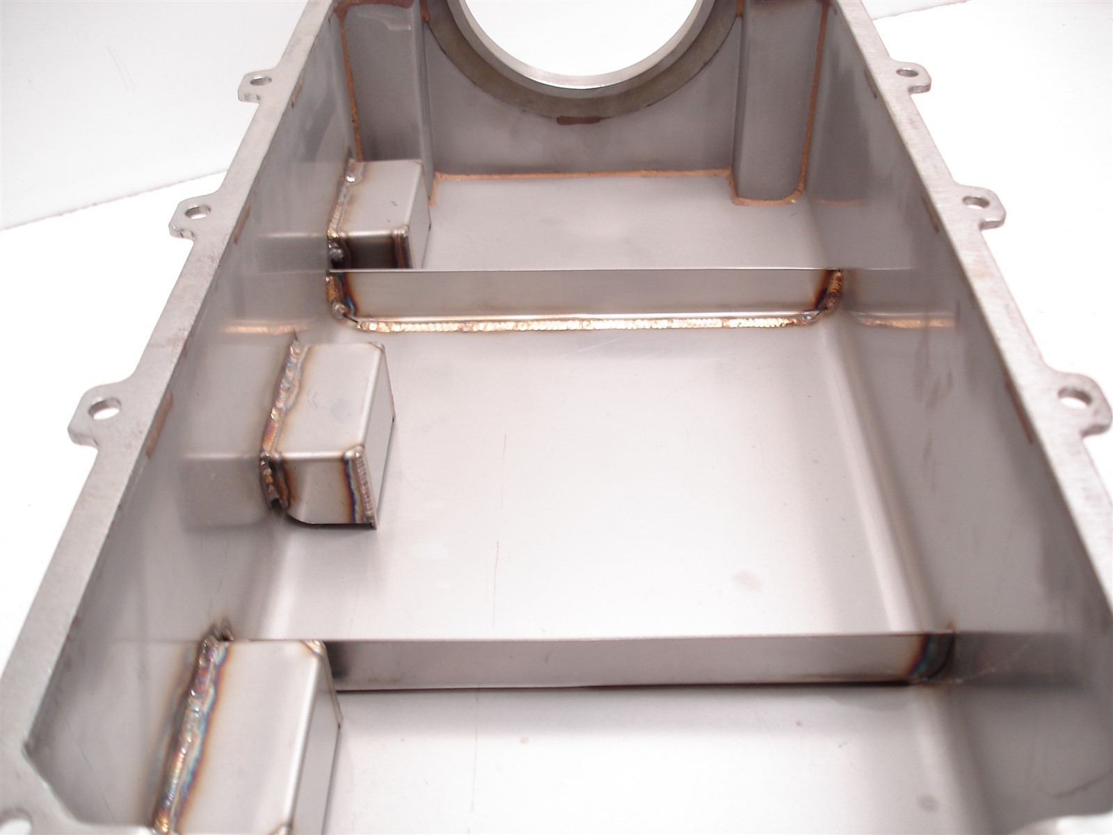 NEW NASCAR HENDRICK ENGINES. GM R07 R07.2 CHEVY STAINLESS STEEL DRY SUMP OIL PAN