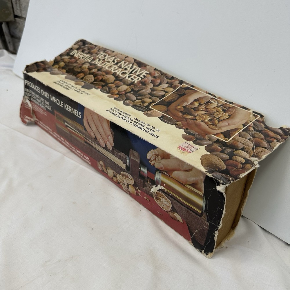 Vintage TEXAS NATIVE INERTIA NUTCRACKER MODEL #7141 Original Box & Instructions