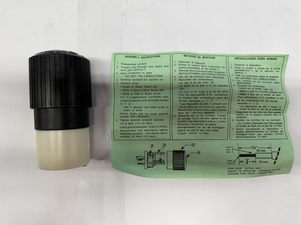 Bryant 71120NC Locking Connector, 3P 3W 20A 250V 3PH