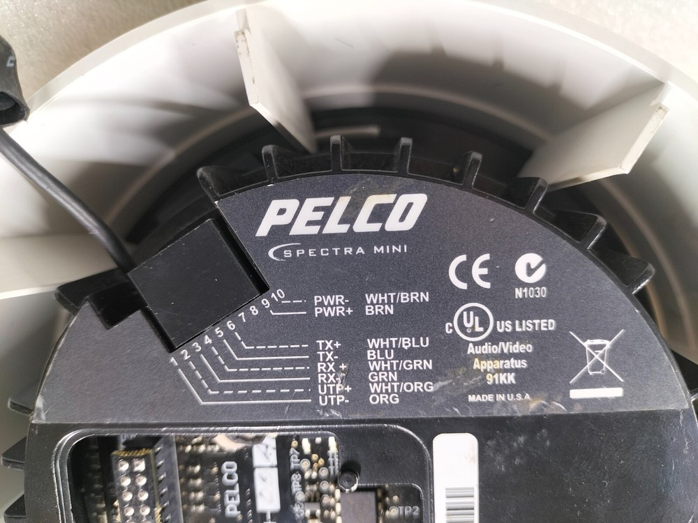 PELCO SPECTRA MINI DD4-X MINI DOME DRIVE CAMERA